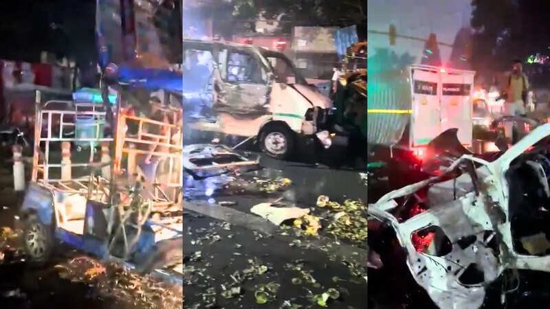 Car Blast Near Lal Qila Metro Gate No. 1 (Photo: ANI)