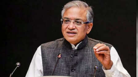 बिहार विधानसभा चुनाव 2025 में रिकॉर्ड तोड़ 66.91 प्रतिशत मतदान, पुरुषों से आगे रही महिलाएं; दूसरे चरण में भी बंपर वोटिंग