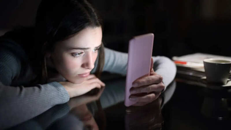 Kotak Mahindra Bank SMS alert fee