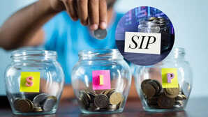 SIP का जादू: 6 साल में ₹1 करोड़, अगले 10 साल में ₹5 करोड़, समझें वेल्थ क्रिएशन का फॉर्मूला