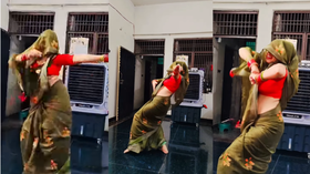 Dance Video देसी भाभी ने किया मदहोश करने वाला डांस देखकर लोगों का दिमाग हिल गया