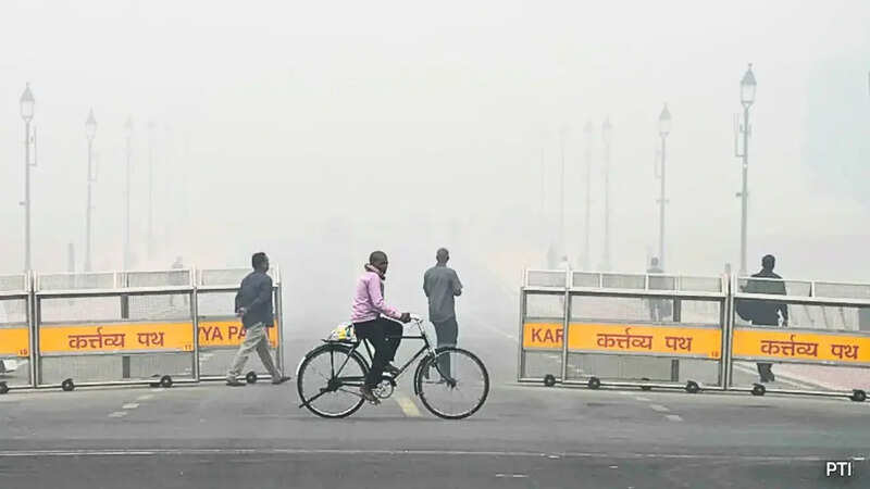 Delhi Air Quality Remains ‘Very Poor’ on Saturday (Photo: PTI)