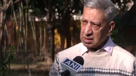 'अल-फलाह विश्वविद्यालय आतंकवाद का केंद्र लगता है...', जानें- जम्मू-कश्मीर के पूर्व DGP एसपी वैद ने क्या कुछ कहा?