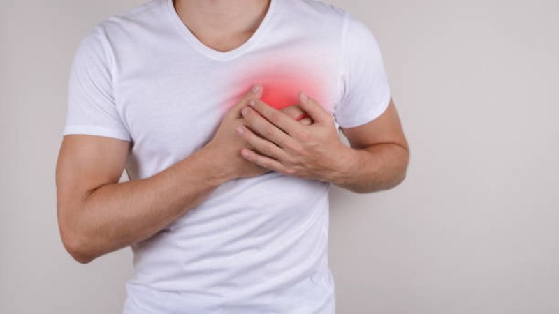 दाहिनी तरफ चेस्ट दर्द