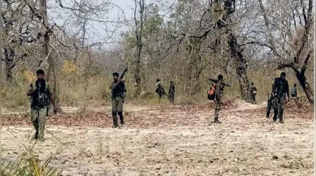 'लाल आतंक' के खिलाफ बड़ी कामयाबी, छत्तीसगढ़-आंध्र प्रदेश सीमा पर 6 नक्सली ढेर, टॉप कमांडर हिड़मा के मारे जाने की खबर