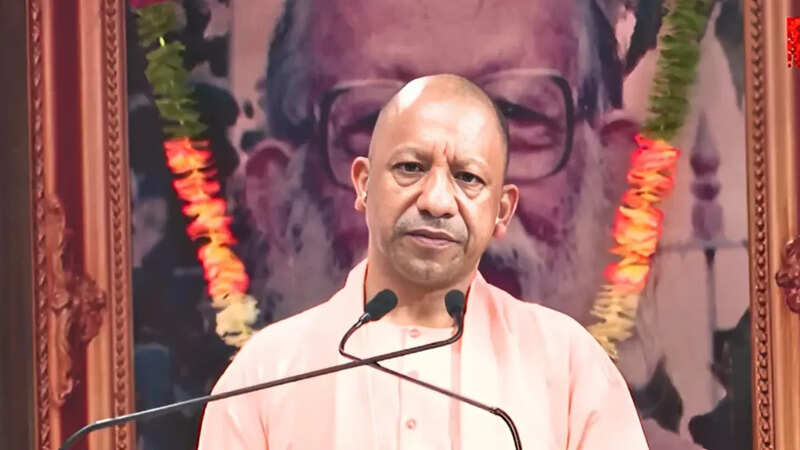 CM Yogi Adityanath Orders Strict Action Against Illegal Immigration in Uttar Pradesh (Photo: PTI)