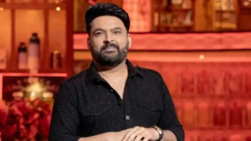 Kapil Sharma talk about Cafe Firing in Canada