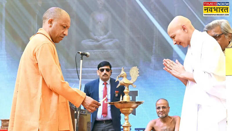 CM Yogi during the Panch Kalyanak Maha Mahotsav in Ghaziabad (Photo: Twitter - @myogiadityanath)