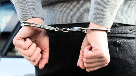 साइबर क्राइम पर बड़ा वार; गौतमबुद्ध नगर पुलिस ने दो बड़े फ्रॉड गैंग का किया भंडाफोड़, 4 गिरफ्तार