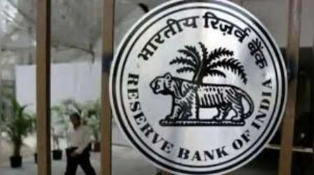 RBI पॉलिसी में रेपो रेट में कटौती से लेकर GDP तक क्या-क्या हुए बड़े ऐलान, 10 प्वाइंट्स में समझें यहां