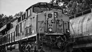 मुंबई समेत महाराष्ट्र के इन 13 स्टेशनों पर नहीं मिलेंगे प्लेटफॉर्म टिकट, यहां देखें पूरी सूची