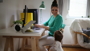 वर्क फ्रॉम होम का साइड इफेक्ट, घर से काम कर कमजोर हो रहा शरीर का ढ़ांचा