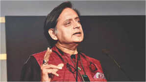 Shashi Tharoor:'वीर सावरकर पुरस्कार स्वीकार नहीं,मैंने इसकी अनुमति ही नहीं दी...'; बिना पूछे अवॉर्ड के लिए नाम की घोषणा पर भड़के थरूर