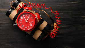 अमृतसर में कई स्कूलों को बम से उड़ाने की धमकी, E-Mail पर भेजा गया डरावना मैसेज