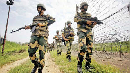 BSF ने जम्मू बॉर्डर पर हथियारबंद एक संदिग्ध आतंकवादी को गिरफ्तार किया