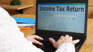 ITR Intimation Mail आया है? घबराएं नहीं, जानें कब आता है और कैसे दें सही जवाब