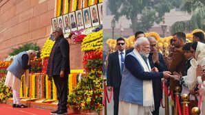 Video: संसद पर आतंकवादी हमले की 24वीं बरसी आज, PM मोदी, राहुल गांधी ने दी वीर जवानों को श्रद्धांजलि