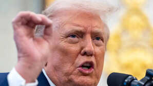 ट्रंप ने पांच और देशों पर लगाया ट्रैवल बैन, फलस्तीनियों की एंट्री पर भी रोक; अमेरिकी राष्ट्रपति ने क्यों लिया ये फैसला?