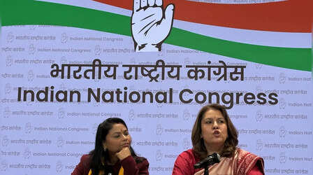 कोडीन कफ सिरप घोटाले पर सवालों की बौछार: सुप्रिया श्रीनेत ने योगी सरकार और केंद्र की चुप्पी पर उठाए गंभीर सवाल