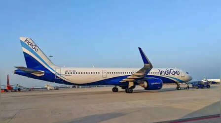 IndiGo Flights Cancel: कई हवाई अड्डों पर 'खराब मौसम' के चलते इंडिगो की 57 उड़ानें रद्द, यात्री हुए परेशान