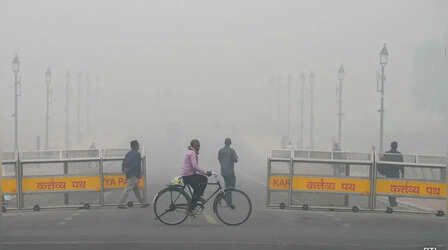 Delhi-NCR AQI Update: दिल्ली में बारिश के बाद भी हवा बेहद खराब, AQI अब भी 300 के पार
