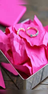 गुलाबी कागज में ही सोना-चांदी क्यों देता है सुनार जान लें असली राज