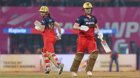 WPL 2026, capitals vs royal challengers: स्मृति मंधाना की कप्तानी पारी की बदौलत आरसीबी ने जड़ा जीत का चौका, दिल्ली को मिली तीसरी हार