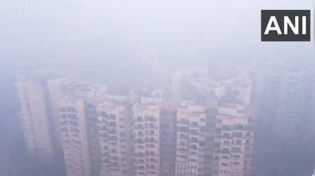 Delhi Pollution: फिर गैस चेंबर बनी दिल्ली, आनंद विहार में 500 के करीब AQI; ग्रेप-4 लागू