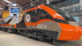 Vande Bharat Sleeper Train को मिला ऐतिहासिक रिस्पॉन्स घंटों में टिकट फुल किस तारीख से चलेगी ट्रेन