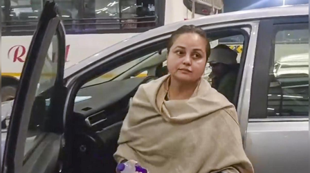 RJD पर घुसपैठियों, साजिशकर्ताओं का कब्जा... तेजस्वी की ताजपोशी के बीच रोहिणी आचार्य का हल्लाबोल
