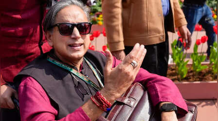दिल को खुश रखने के लिए ‘गालिब' खयाल अच्छा है, बजट को लेकर शशि थरूर ने ऐसा क्यों कहा?