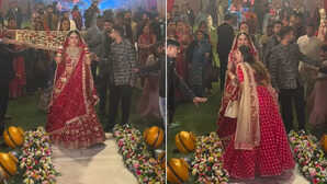 Viral Video अपनी एंट्री पर डांस करने जा रही थी दुल्हन तभी सामने आकर ये क्या करने लगी दूसरी महिला