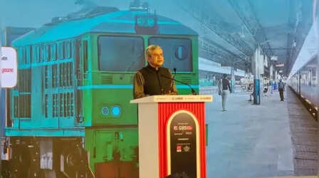 Global Business Summit 2026: Nvidia समेत हर बड़ी कंपनी अब भारत में डिजाइन करती है चिप: केंद्रीय मंत्री अश्विनी वैष्णव
