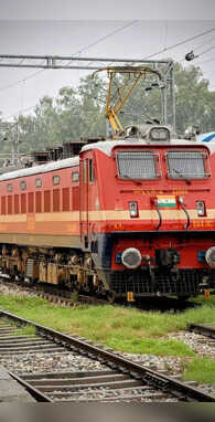 ट्रेन के पहिए किस चीज के बने होते हैं लोहा है गलत जवाब