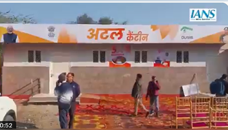 Delhi : गवर्मेंट हॉस्पिटल के पास खुलेंगी 40 एक्स्ट्रा अटल कैंटीन, 2 शिफ्ट में मिलेगा खाना; चुकानें होंगे सिर्फ इतने रुपये