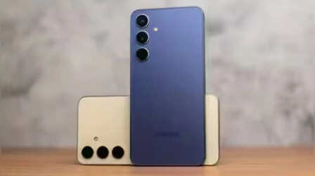 Samsung का स्मार्टफोन खरीदने वालों की बढ़ी टेंशन, इन सीरीज के मॉडल्स 3000 रुपये तक हुए महंगे