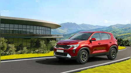 बजट की टेंशन हुई खत्म! 10 लाख से भी कम में आई नई Kia Sonet Automatic