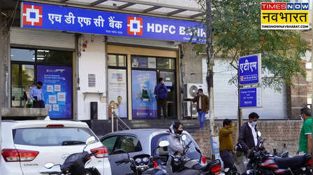 ATM से पैसे निकालना हो जाएगा महंगा, 1 अप्रैल से बदल रहे हैं HDFC, PNB समेत इन बैंकों के नियम