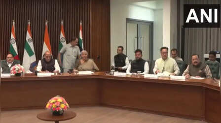 VIDEO: रक्षा मंत्री राजनाथ सिंह की अध्यक्षता में हाई लेवल मीटिंग​, पश्चिम एशिया संघर्ष को लेकर हुई अहम चर्चा
