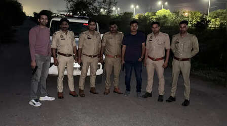 Greater Noida Encounter: बुजुर्ग पर हमला करने वाला शूटर गिरफ्तार, मुठभेड़ में गोली लगने से घायल आरोपी