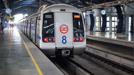IPL मैच के लिए देर रात तक दौड़ेगी Delhi Metro, चेक करें आखिरी ट्रेन का समय