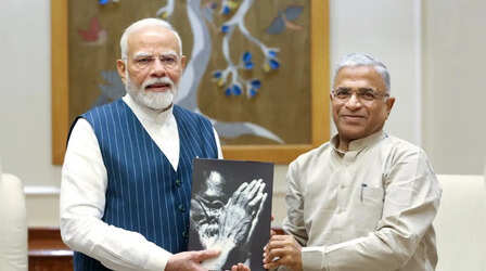 पीएम मोदी ने दिया हरिवंश नारायण को 'रिटर्न गिफ्ट', तीसरी बार पहुंचे राज्यसभा-इसके पीछे की कहानी