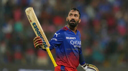 'खुद को नए सिरे से ढालना होगा'... दिनेश कार्तिक ने आईपीएल के हाईस्कोरिंग ट्रेंड को लेकर टीमों और प्लेयर्स को दी अहम सलाह