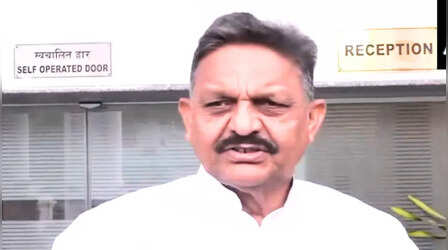 चुनाव आचार संहिता उल्लंघन मामले में सपा सांसद अफजाल अंसारी को कोर्ट से राहत, गिरफ्तारी पर लगी अंतरिम रोक