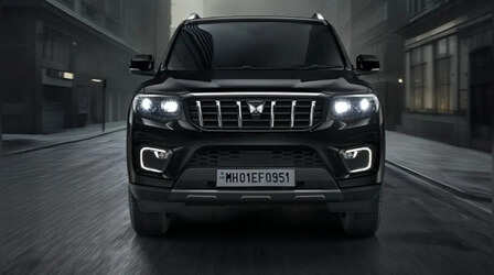 7-सीटर कार लवर्स के लिए खुशखबरी, 2026 में आ रही हैं ये 4 बड़ी SUV; लिस्ट देख बदल जाएगा आपका फैसला
