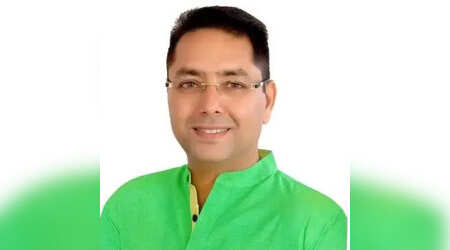ED की जांच में पंजाब AAP अध्यक्ष का नाम, बिजनेसमैन से दोस्ती पर क्या बोले अमन अरोड़ा