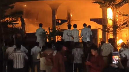 Rajgarh Fire: राजगढ़ में पेट्रोल पंप बना आग का गोला, 12 लोग झुलसे; टैंकर समेत 12 बाइक जली