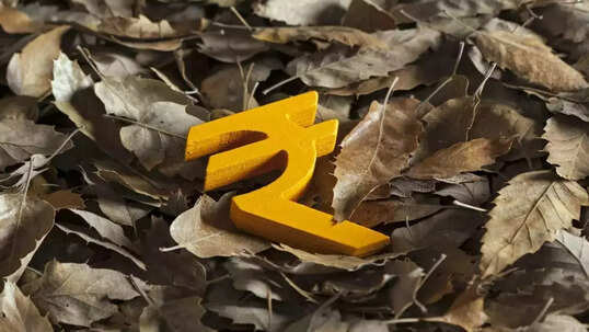 कच्चे तेल की आग में झुलसा रुपया डॉलर के अपने सबसे निचले स्तर पर पहुंचा जानें ताजा रेट