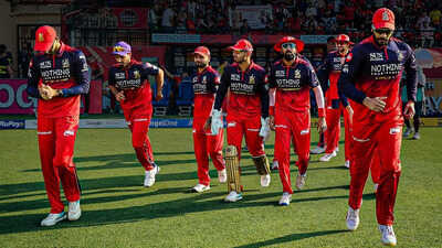 PBKS vs RCB Highlights: हार के बाद टूटा पंजाब के आईपीएल जीतने का सपना, प्लेऑफ में पहुंचने वाली पहली टीम बनी आरसीबी