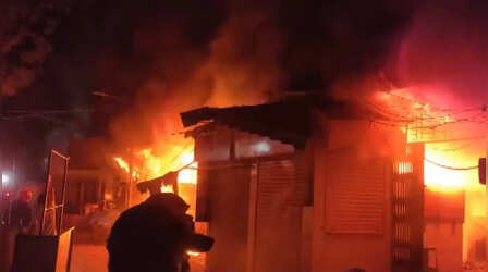 Thane Fire: ठाणे रेलवे स्टेशन के पास मार्केट कॉम्प्लेक्स में भीषण आग, दमकलकर्मी समेत 2 की मौत; 'ब्रिगेड कॉल' घोषित